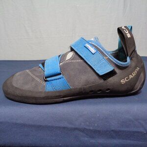Scarpa women's climbing shoes size 9.5 US and 42.5 EU in blue and black